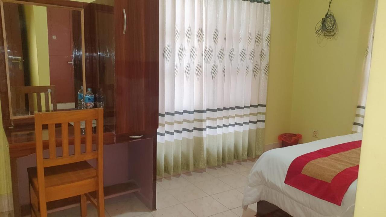 London House Resort Biratnagar Exteriör bild