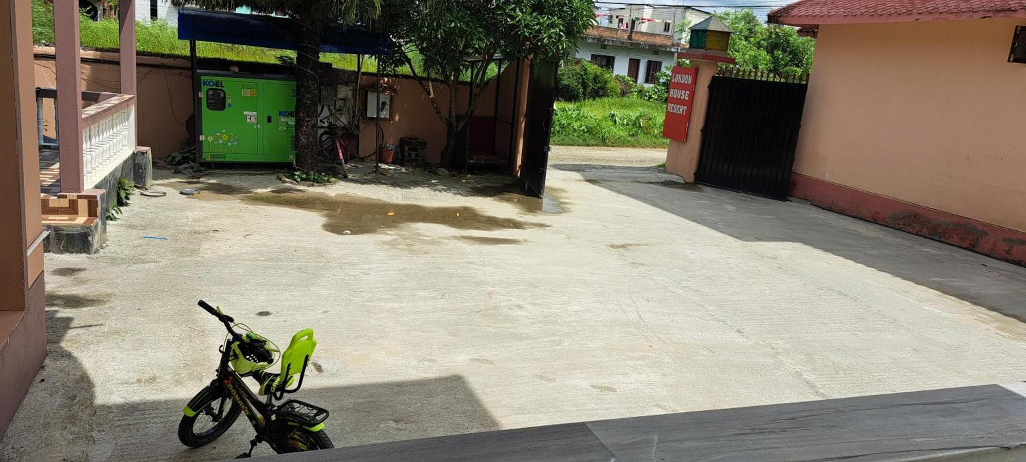 London House Resort Biratnagar Exteriör bild