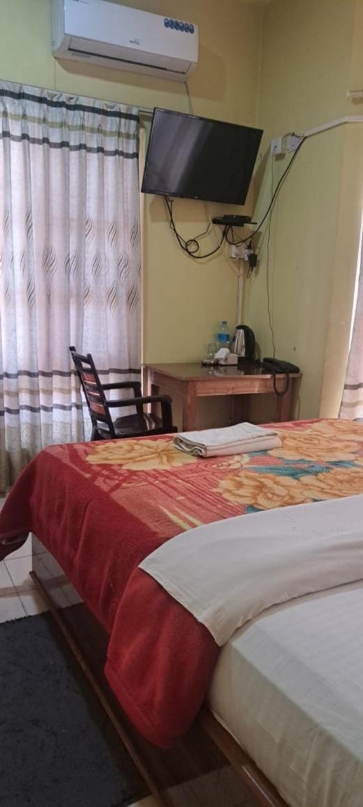 London House Resort Biratnagar Exteriör bild